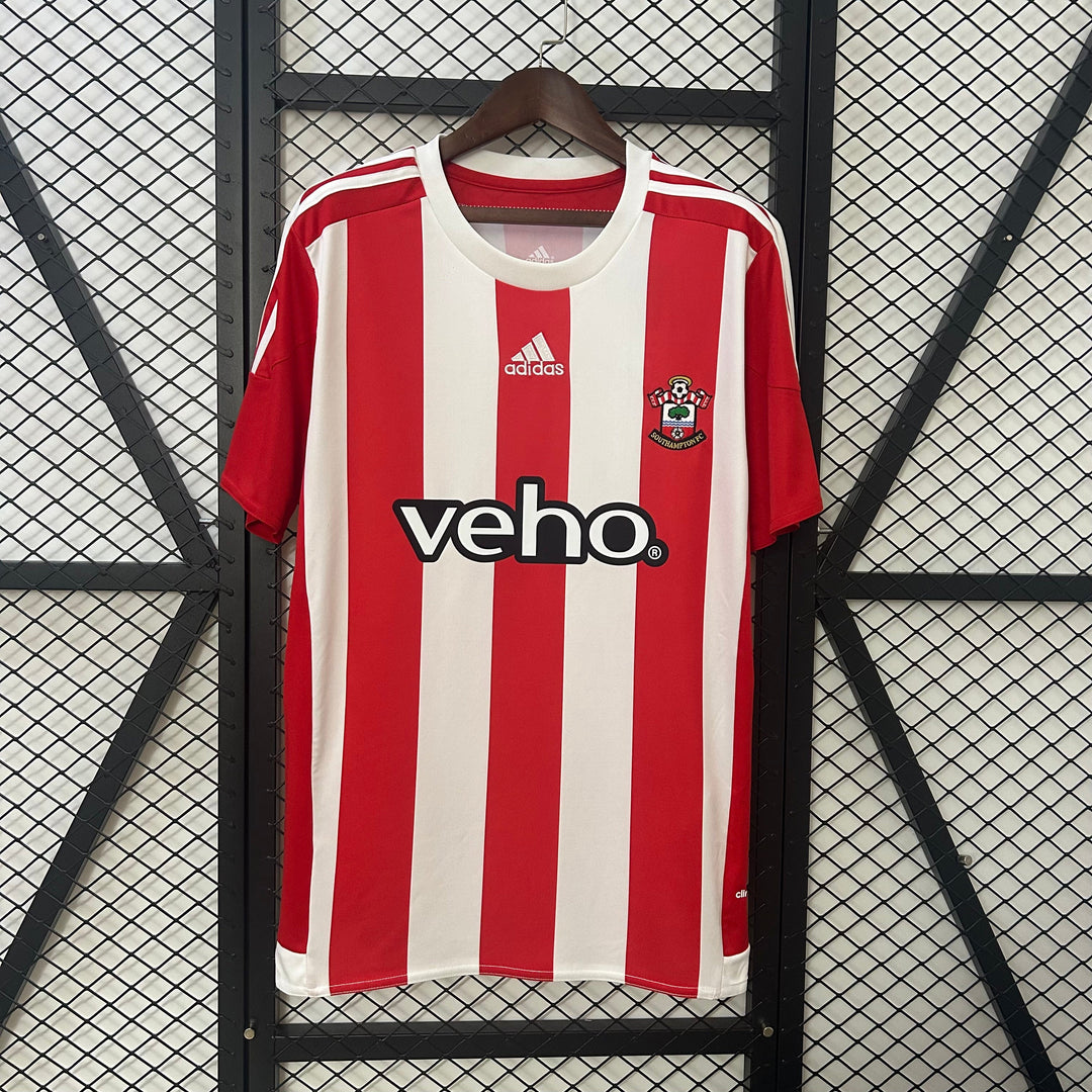 Southampton FC 2015-2016 Heimtrikot