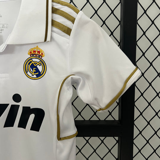 Real Madrid 2011 - 2012 Heimtrikot für Kinder