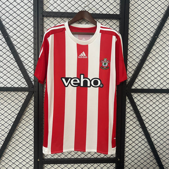 Southampton FC 2015-2016 Heimtrikot