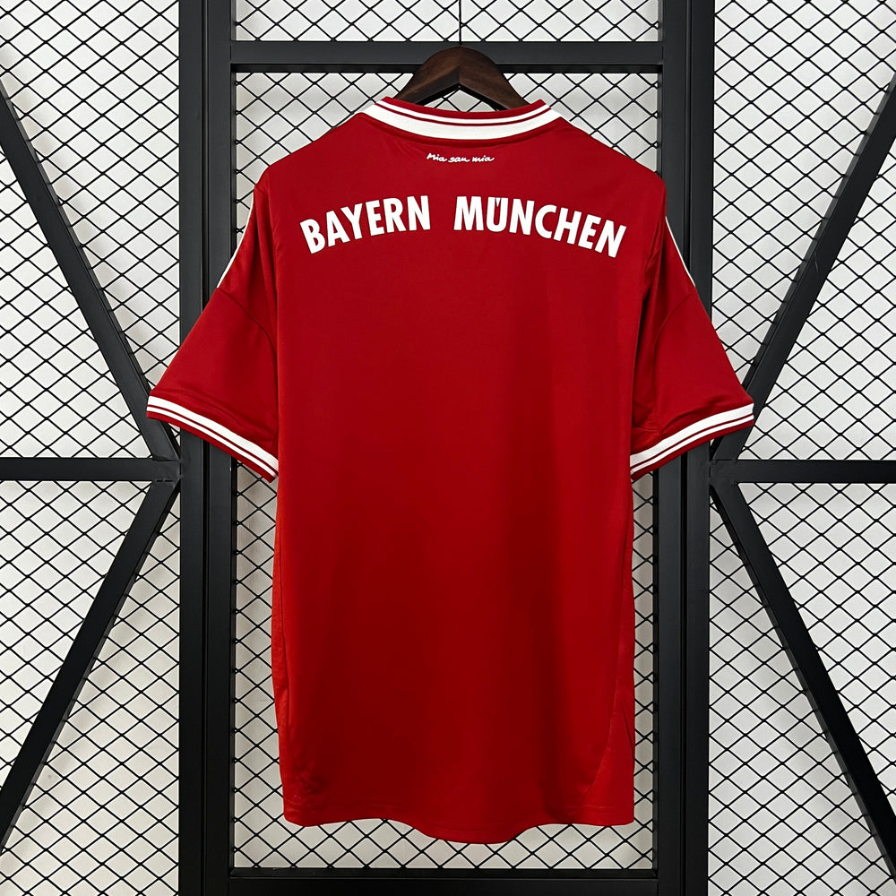 Bayern München 2013–2014 Heimtrikot