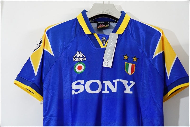 Juventus 1995 - 1996 Auswärtstrikot